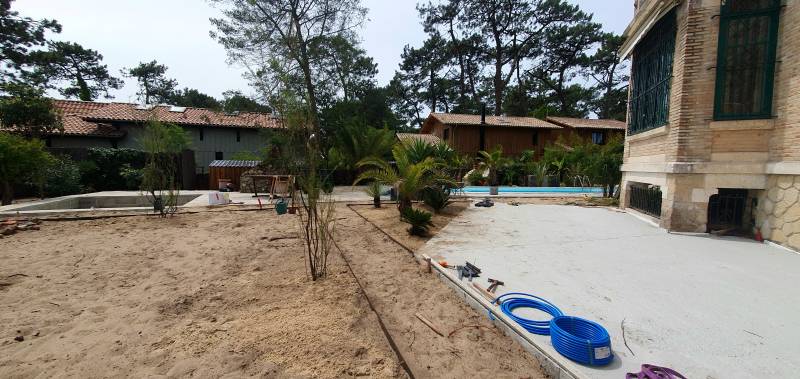 Structurer un jardin à Lège Cap Ferret